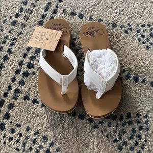 Cushion by Reef flip flops